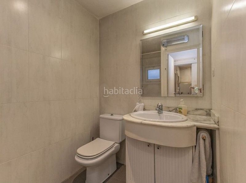 Foto d08e4807-2ba5-427d-8572-93453b26409a. Casa adossada a Centre Sabadell