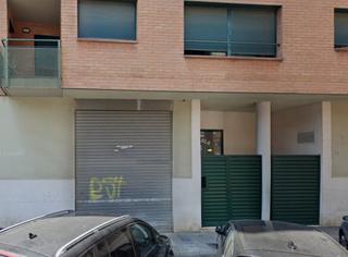 Local Comercial  N/a. Este local cuenta con 236 m2 , la entrada es tipo garaje. se enc