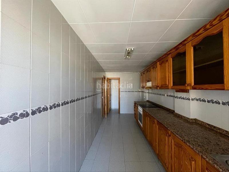 Foto f3c936a9-3b1b-4305-bfcd-23279f312038. Appartement dans carrer amposta 10 dans Sénia (La)