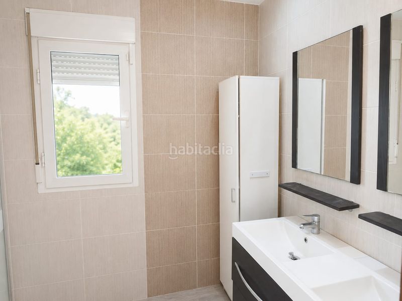 Foto a331cc0a-127e-4e80-abe6-5ba1f300d7e7. Chalet in carrer dels alfacs 4 in Alcanar