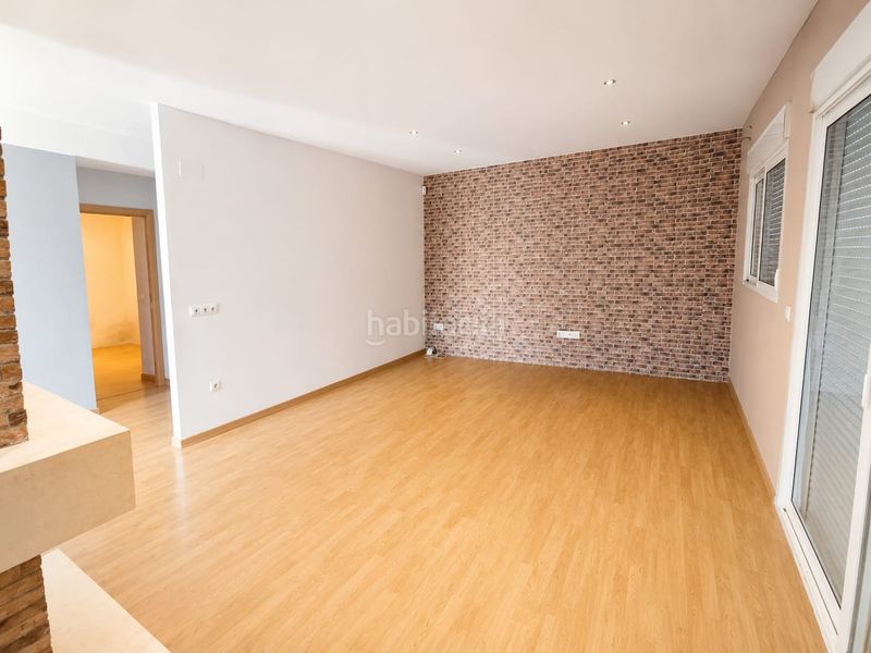 Foto becc7208-1ed2-47e8-9780-9b061d73e68e. Chalet in carrer dels alfacs 4 in Alcanar