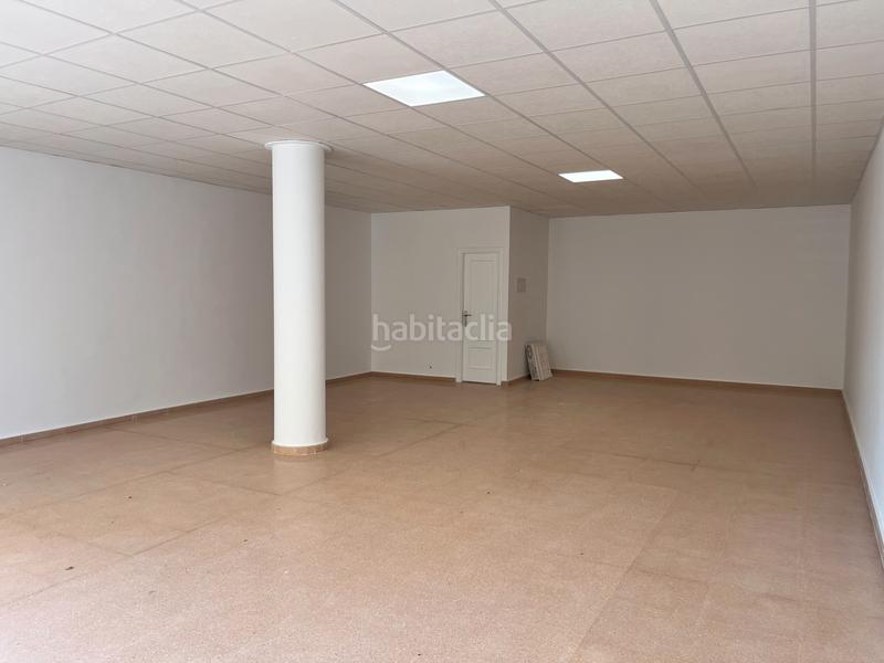 Foto ecc53709-4b79-4249-b263-712e96679f43. Alquiler local comercial en calle alcázar de toledo 1 local comercial en Orihuela