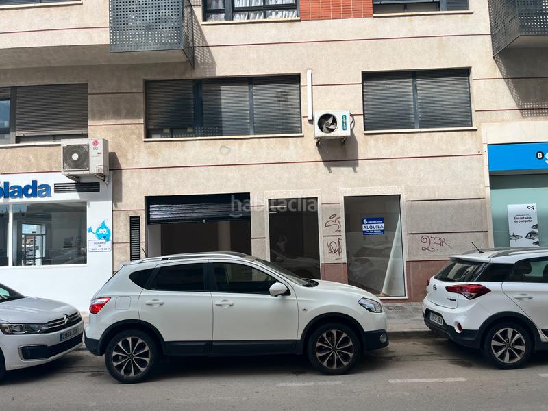 Foto 84de89c4-7092-4030-bc0e-e5f1da1e9f29. Lloguer local comercial a calle alcázar de toledo 1 a Orihuela