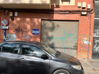 Lloguer Local Comercial a Calle extremadura 9. Local comercial