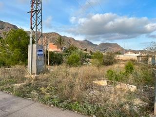 Terreno residencial en Calle volcan 7. Parcela urbana