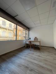 Lloguer Oficina a Calle san pascual 19. Alquiler de oficina compartida