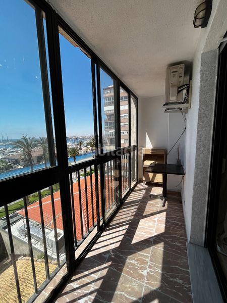 Foto 46def877-5412-41e9-a805-30f514504d0f. Ático en calle canónigo torres 16 atico centrico con garaje en Torrevieja