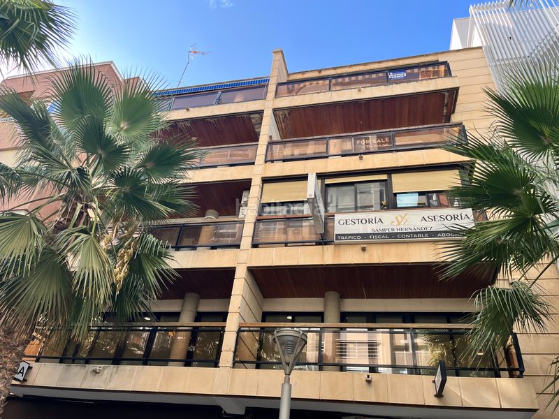 Foto ba5e8267-a116-4ad2-8225-bb3959e66ba2. Ático en calle canónigo torres 16 atico centrico con garaje en Torrevieja