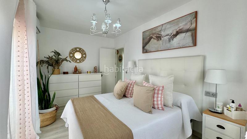 Foto ac66b9fa-0c50-4cbf-adf3-dc55766ddd27. Casa adossada amb calefacció piscina a Montemar Torremolinos