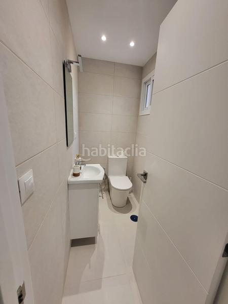 Foto d3002de0-ec86-41dc-a721-1c25d05b6463. Piso  en los boliches en Playa de los Boliches Fuengirola