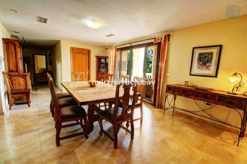 Foto c60d9a5a-2aae-4b7d-90b6-dd5c97e3904d. Chalet en Casablanca - La Viñuela Benalmádena