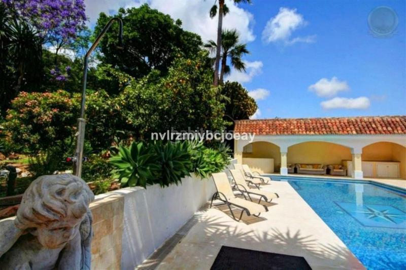 Foto edf3cd6e-9ace-4524-b802-78cc8d87fc47. Xalet amb aparcament a Casablanca - La Viñuela Benalmádena