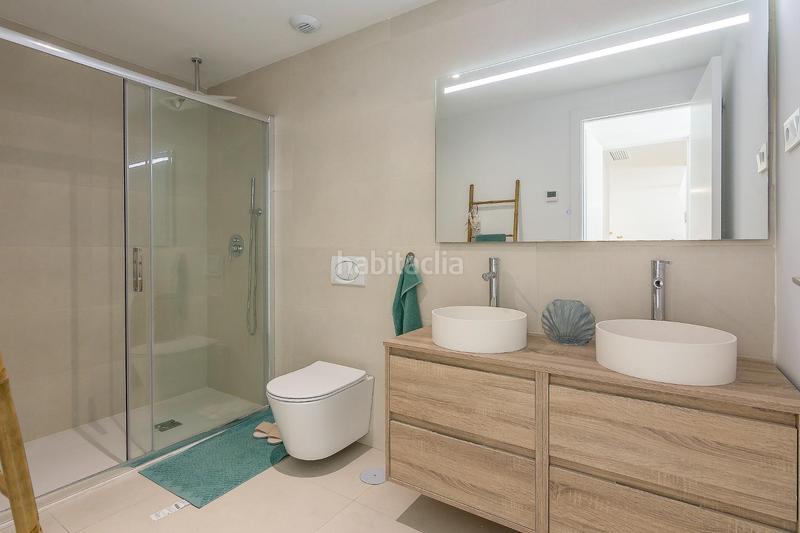 Foto 2eb90a4b-ba0e-4287-a690-9a35cccb2d27. Flat with heating parking pool in El Higuerón Fuengirola