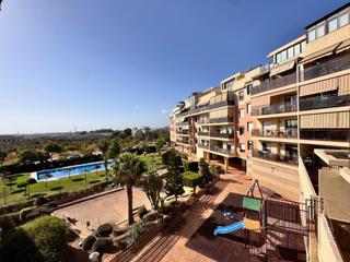 Appartement  Calle pindaro. Piso amplio y muy moderno, reformado en venta junto al hospital