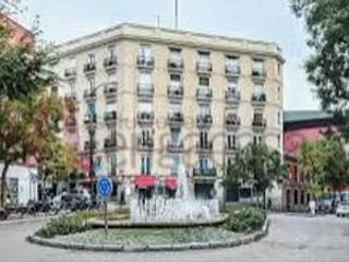 Local Comercial a Calle de Embajadores