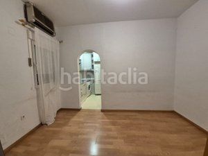 Foto 9c7309e4-2dd2-441b-9b34-3b3a4d531e57. Estudio en Goya Madrid