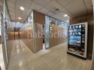 Foto cd4b61b1-9016-4e1c-b7ea-3c3b3c4e54ca. Local comercial amb calefacció a Pacífico Madrid