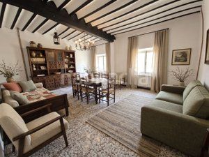Foto f40a11e5-7078-43f5-a26b-0bf732ff70c5. Casa a Pastrana