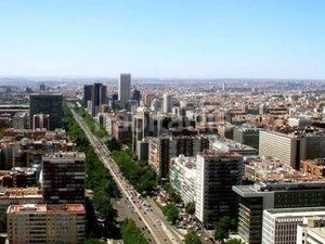 Foto a872f7f6-dcc1-4ee9-96e8-936f24fc0b8b. Xalet amb aparcament piscina a El Viso Madrid