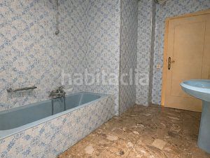 Foto f59e63fa-5a2a-4247-90c7-c57625ff43c5. Pis amb calefacció aparcament a Argüelles Madrid