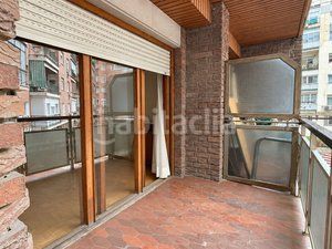 Foto 5f0b9884-c893-493f-8d91-2da0741b54e0. Pis amb calefacció aparcament a Vallehermoso Madrid