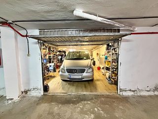 Car parking  Penelope. Fantástica cochera cerrada de 44 m en calahonda  amplia, segura
