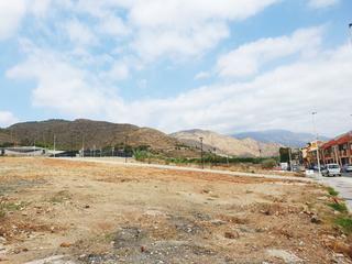 Terreny residencial  Camino de la cantera. Parcela en venta en salobreña, urbanizado y asfaltado.