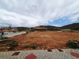 Terreny residencial a Camino de la cantera 2. Parcela en venta en salobreña, urbanizado y asfaltado.