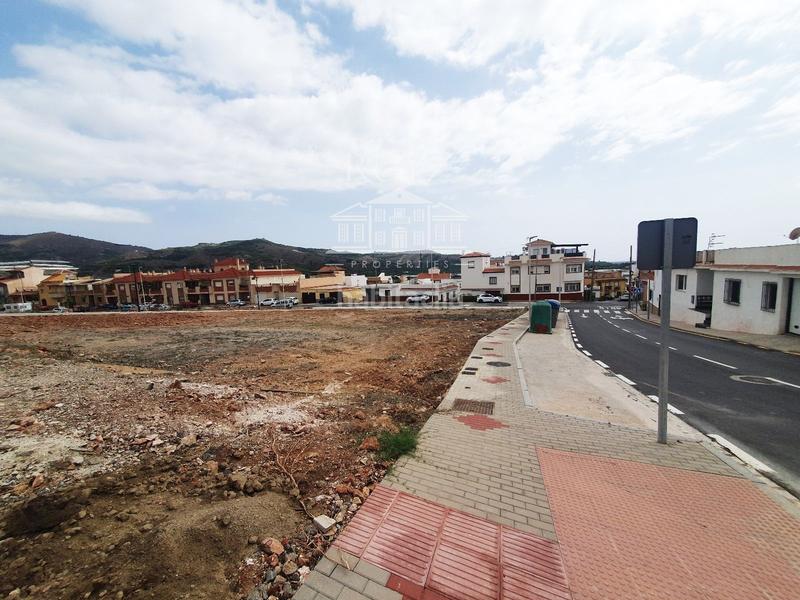 Foto 6723f627-aa27-443a-a4cb-c138af14c4f8. Wohngrundstück in Lobres Salobreña