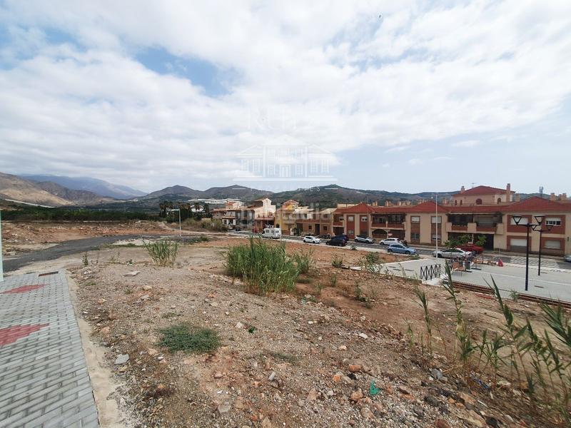 Foto becff752-d1ef-4265-889c-6e413b8a4859. Terreno residencial parcela en venta , urbanizado y asfaltado. en Salobreña