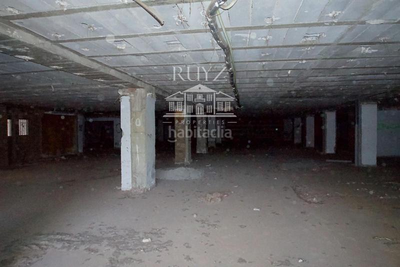 Foto 7ec6ab42-6d87-4290-995e-9b2307c7df8e. Local comercial el local que tu negocio merece! en Motril