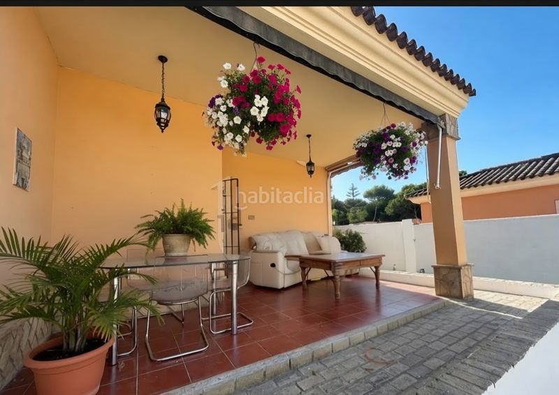 Foto 955ef9dc-f916-4c73-ae42-443ff4cad8ee. Chalet mit parking in Cuatro Pinos - El Carmen Puerto de Santa María (El)