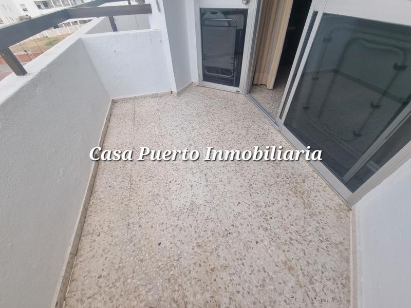 Foto 8df0f514-424d-4657-b53f-5f203459bf79. Alquiler piso estancia ideal junto al mar en Valdelagrana Puerto de Santa María (El)