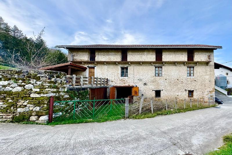 Foto d2df54b5-d709-47b9-9938-ba68a32ca1fc. Casa en venta caserío en izotzalde, . en Berastegi