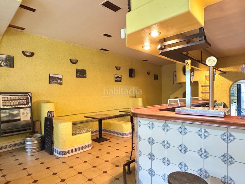 Foto 174dee43-2642-4dcd-a0ee-cf4e1b51b61c. Local comercial se vende local comercial en el centro kale berria en Andoain