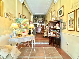 Local Comercial  Calle prim. Oportunidad única en pleno corazón de san sebastián!