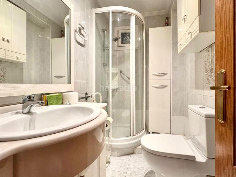 Foto 14c408ae-c9e2-4eb4-ae24-5e52af163658. Piso  soleado en venta en emeterio arrese, en Ibarra