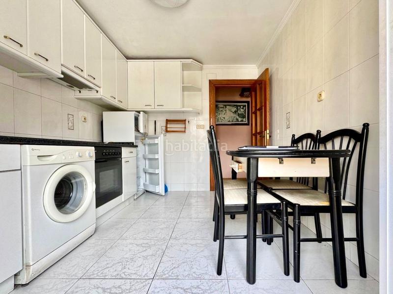 Foto e67c8b56-d6a3-40ef-b2a4-68747cf02174. Piso  soleado en venta en emeterio arrese, en Ibarra