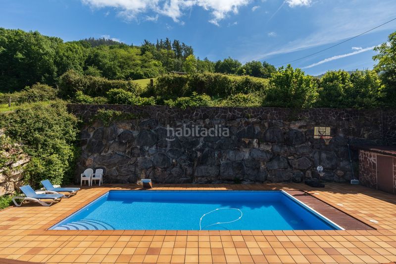 Foto 44fd5acc-2508-4c13-b752-06a99e4abf96. Casa con riscaldamento in Elduain