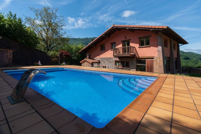 Foto 75cb6953-b3aa-446c-936d-67c7352922a3. Casa con riscaldamento in Elduain