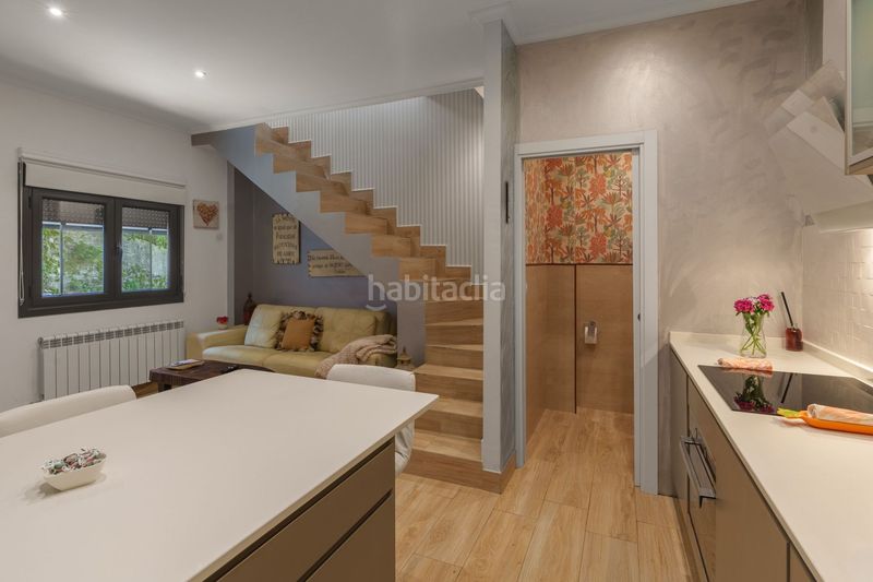 Foto d904ca22-e8d2-4675-bbac-a6524926b110. Casa con riscaldamento in Elduain