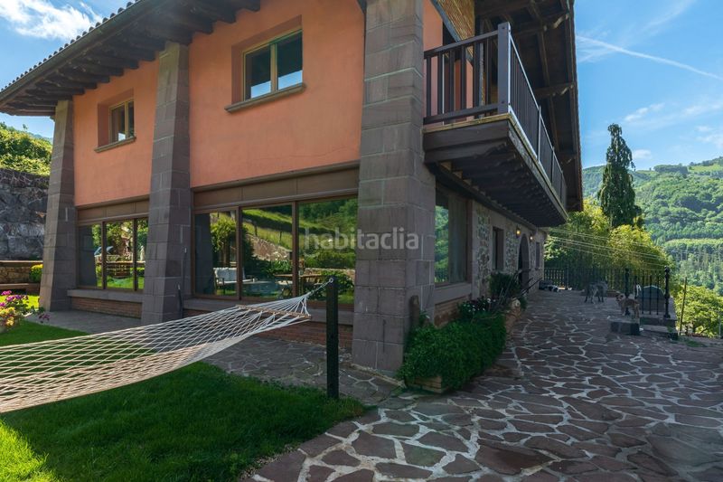 Foto f04d7b48-283b-4f66-8c02-bb6e23737b34. Casa con riscaldamento in Elduain