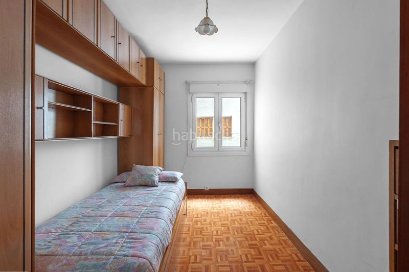 Foto b5cc8d82-1cb3-4015-ae04-197535c43164. Pis a Tolosa