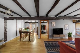 Flat  Emperadore kalea. Luminoso piso exterior en la parte vieja de tolosa, listo para e
