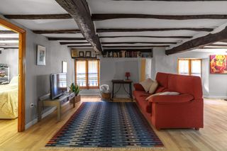 Appartement  Emperadore kalea. Luminoso piso exterior en la parte vieja de tolosa, listo para e