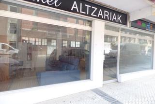 Local commercial  Euskal herria kalea. Local comercial en ibarra