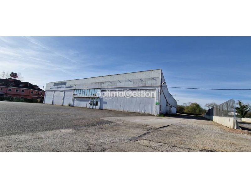 Foto 9d0b9af3-e5ed-4de6-94d8-5386d093a89c. Location bâtiment à usage industriel dans Viella-Granda-Meres Siero