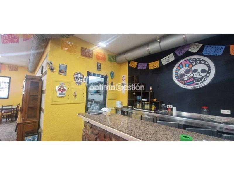 Foto 5f4c1f2d-9542-40c8-9bb2-9c437db0203c. Affitto locale commerciale in caveda 54 in Llano Gijón