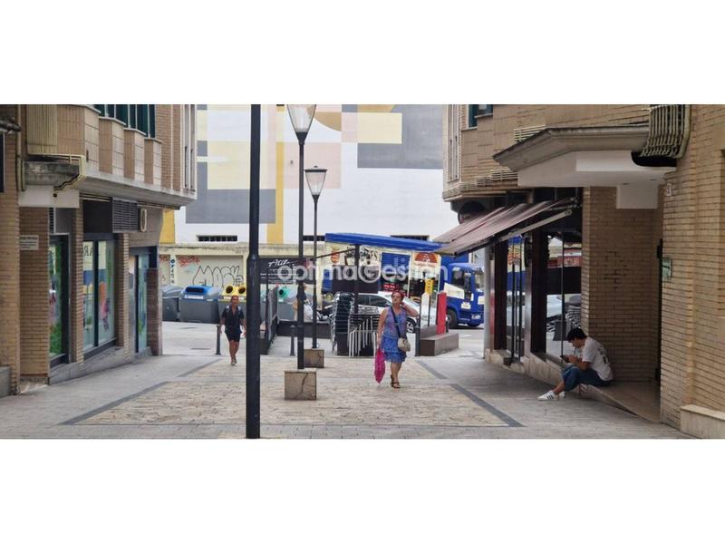 Foto 7c3962f1-36e4-4abb-b3f0-84c7a38ef76d. Alquiler local comercial en caveda 54 local en venta en el Llano en Gijón