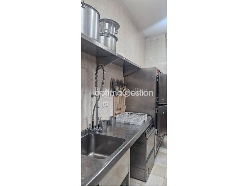 Foto 9323d4ef-7b52-4f57-9f5b-92b42e05b5e7. Alquiler local comercial en caveda 54 local en venta en el Llano en Gijón